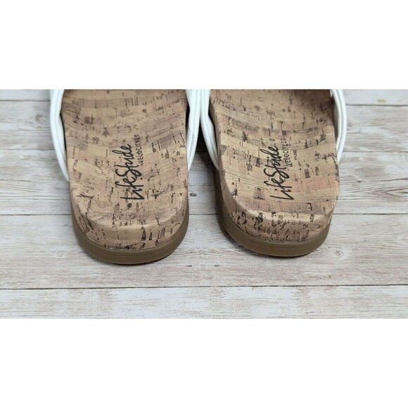 LifeStride Velocity 2.0 Womens 9W Happy Bright White Thong Wedge Sandal Open Toe - Picture 4 of 9